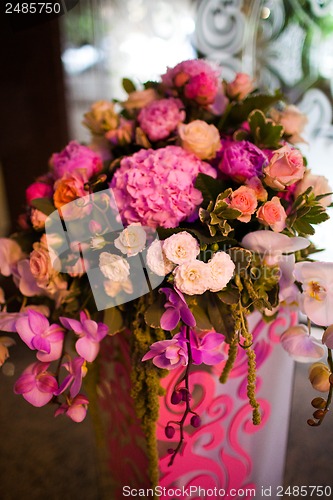 Image of Flowers in a vase