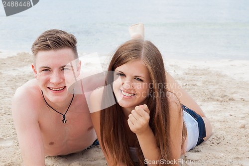 Image of young happy couple in summer holiday vacation summertime
