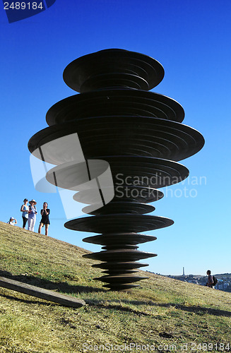 Image of Sculpture by the Sea exhibit at Bondi Australia