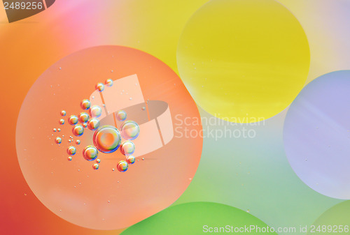 Image of Abstraction, oil bubbles in water