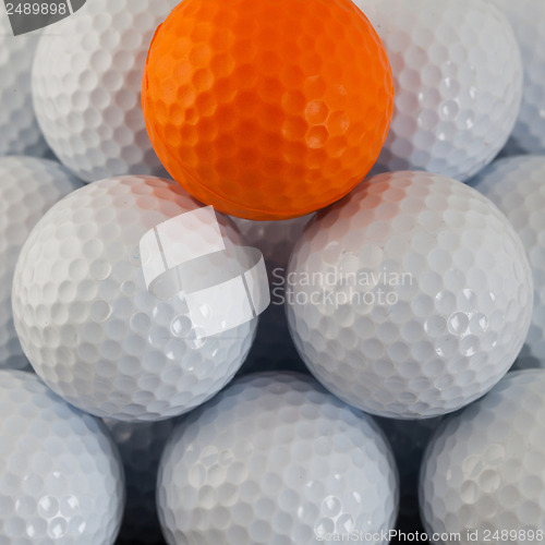 Image of Pyramid of golf balls