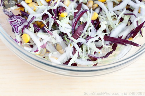 Image of fresh salad and corn