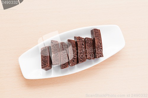Image of porous chocolate on a plate