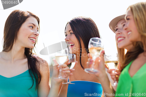 Image of girls with champagne glasses