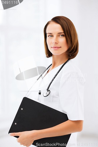 Image of doctor with stethoscope and clipboard