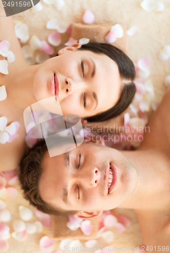 Image of couple in spa