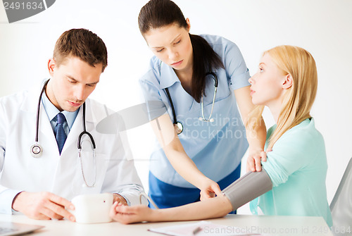 Image of doctor and patient in hospital