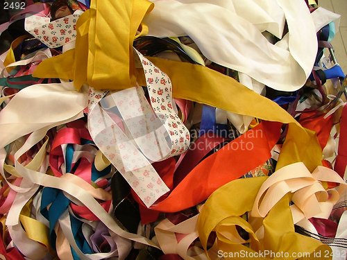 Image of mixture of ribbons