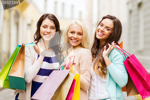 Image of girls with shopping bags in ctiy