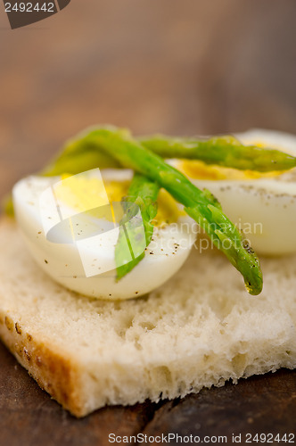 Image of asparagus and eggs