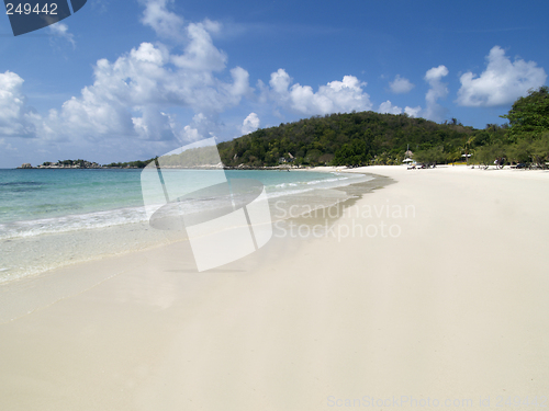 Image of Empty, white beach