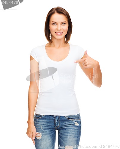 Image of woman in blank white t-shirt