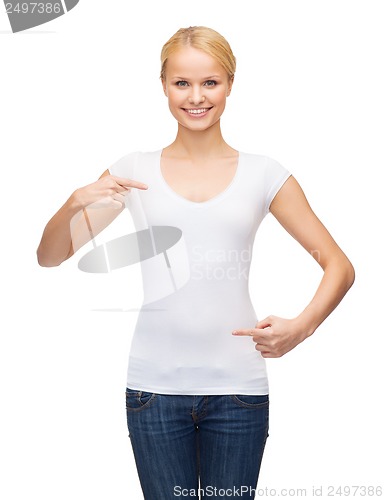 Image of woman in blank white t-shirt