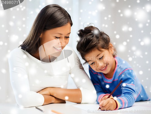 Image of mother and daughter drawing