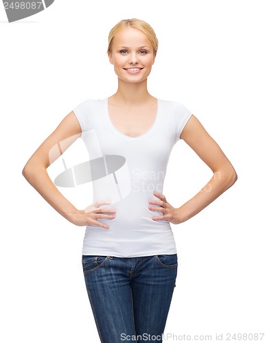 Image of woman in blank white t-shirt
