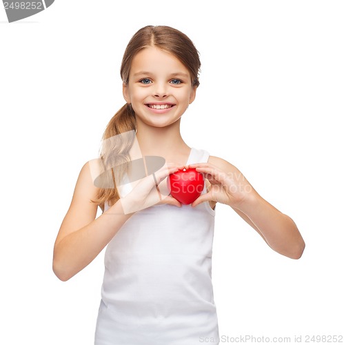 Image of girl in blank white shirt with small red heart