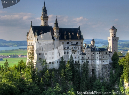 Image of Neuschwanstein Castle, hdr