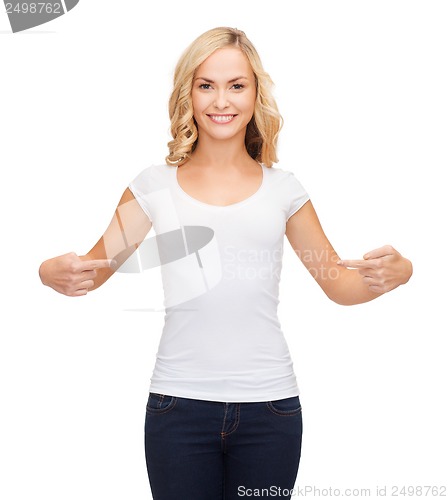 Image of woman in blank white t-shirt