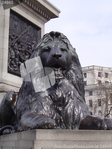 Image of Large shiny statue of a lion