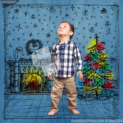 Image of Baby Looking Up