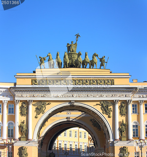 Image of Arch of the General Staff in St. Petersburg