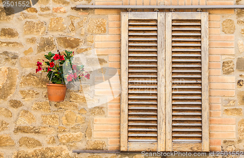 Image of Tuscan window