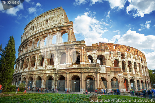 Image of Colosseum in Rome, Italy