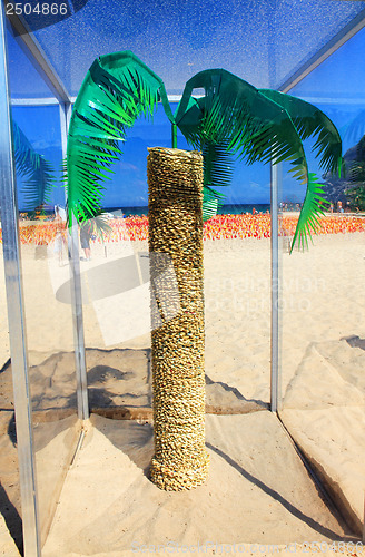 Image of Sculpture by the Sea exhibit at Tamarama