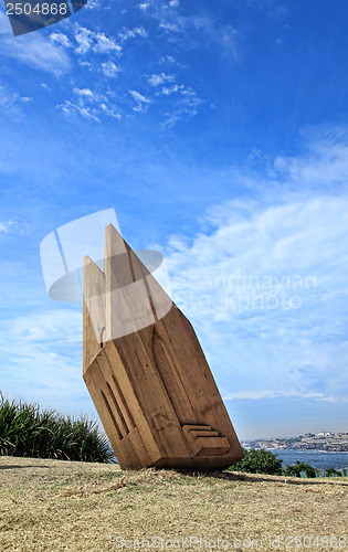 Image of Sculpture by the Sea exhibit at Bondi