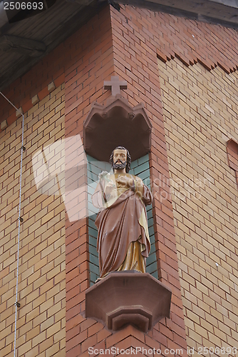 Image of statue of jesus