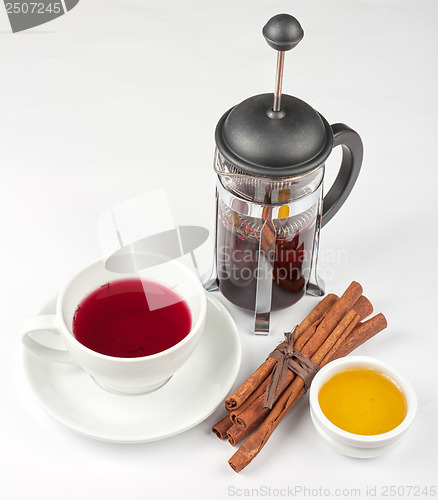 Image of berries  tea