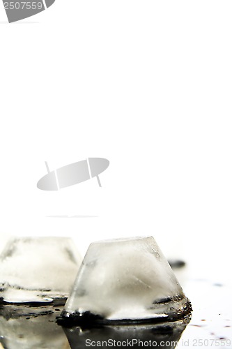 Image of ice cubes