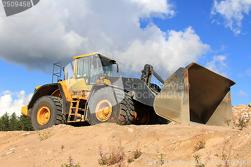 Image of Volvo 220F Wheel Loader