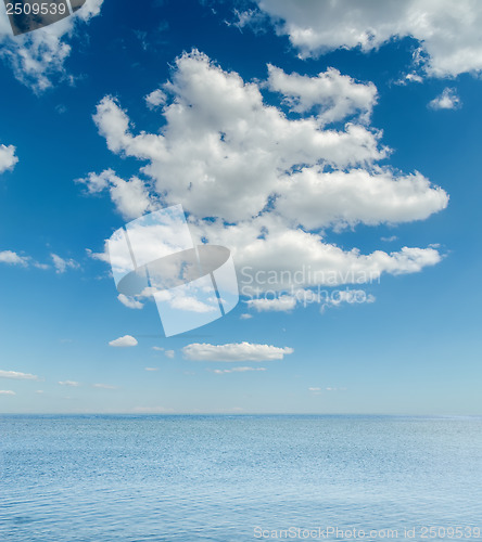 Image of high clouds over sea
