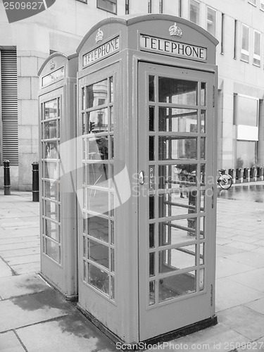 Image of London telephone box