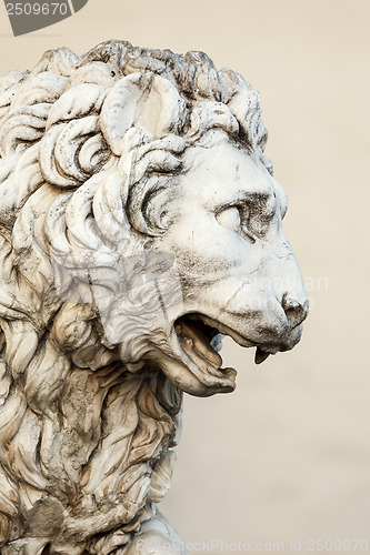 Image of Lion Sculpture