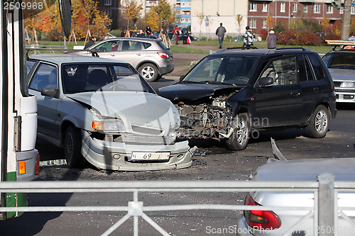 Image of accident at the crossroads