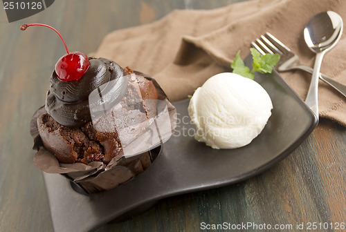 Image of Chocolate Mudslide Muffin