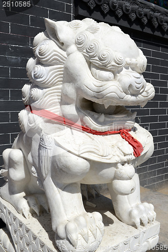 Image of Chinese Imperial Lion Statue 
