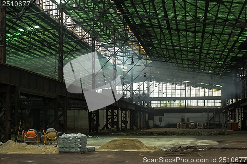 Image of Large industrial hall under construction