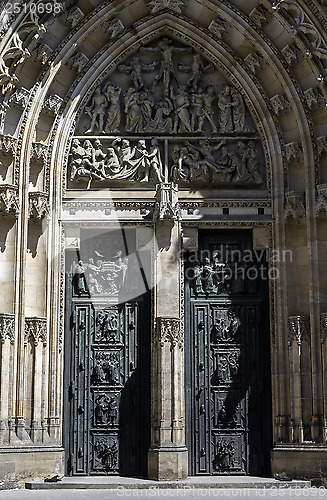 Image of Saint Vitus Cathedral.