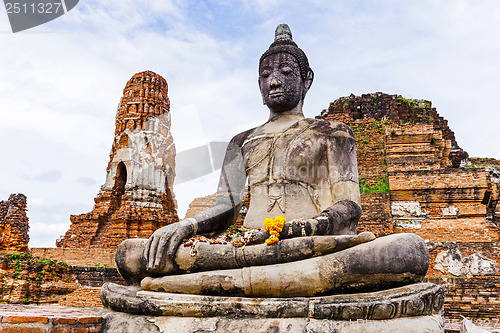 Image of Ancient buddha statue