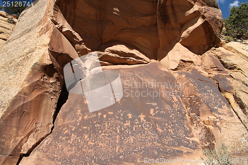 Image of Newspaper Rock