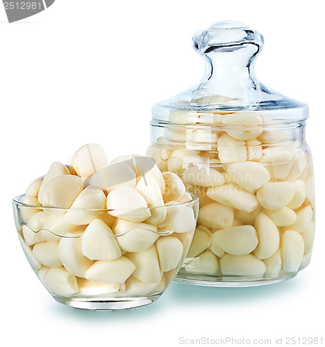 Image of jar of pickled garlic 