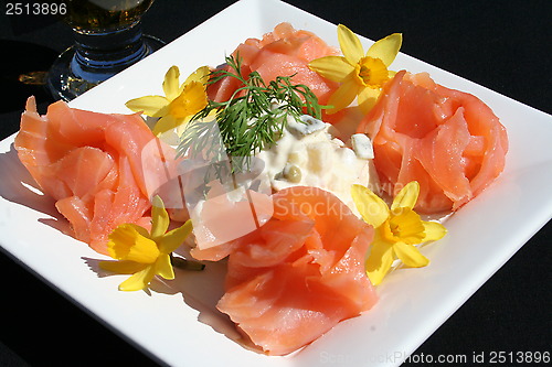 Image of Salmon with mixed salad 
