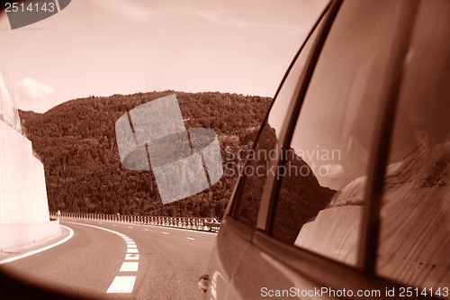 Image of Car mirror reflection