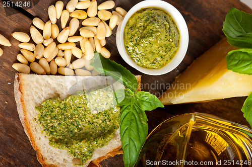 Image of Italian basil pesto bruschetta ingredients