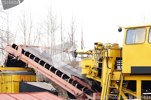 Image of railway platform for loading and unloading of stone 