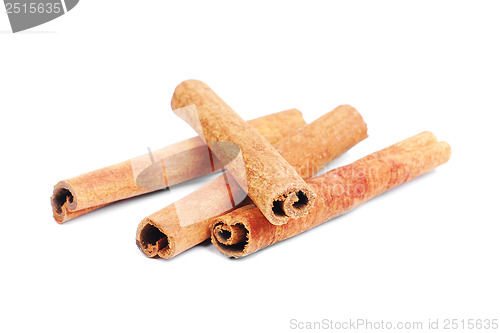 Image of cinnamon sticks  isolated on white background 