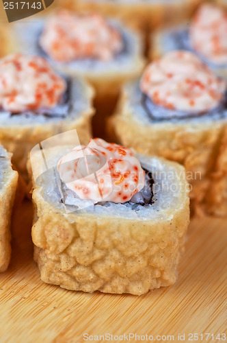 Image of cream cheese and tobico sushi roll